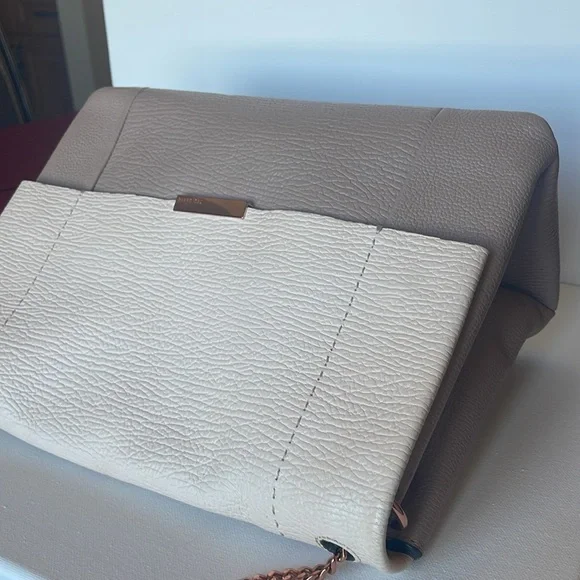 VGC TED BAKER LONDON 100% BOVINE LEATHER SHOULDER BAG/CLUTCH W ROSE GOLD HW - Picture 14 of 17